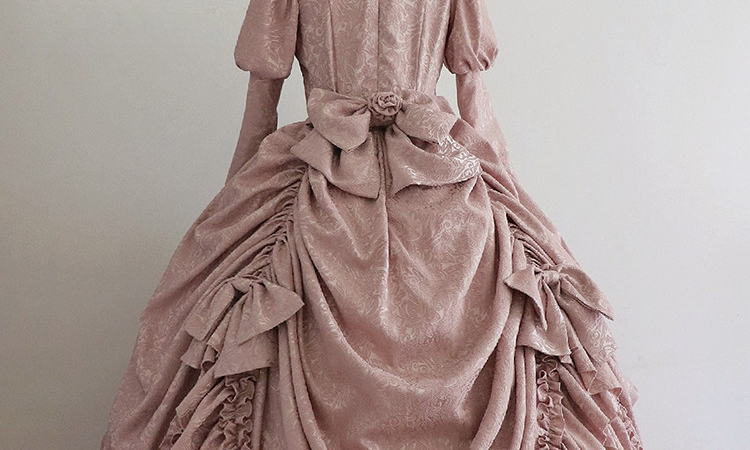 Short vs Long Plus-Size Lolita Dresses: How to Choose the Right Length