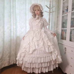 Plus Size Moonlit Britain Ivory Long - Hime Lolita