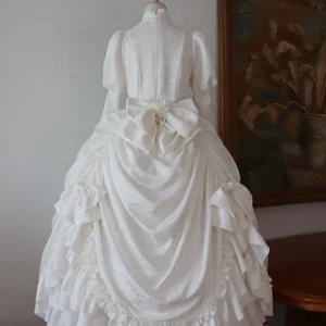 Plus Size Moonlit Britain Ivory Long - Hime Lolita